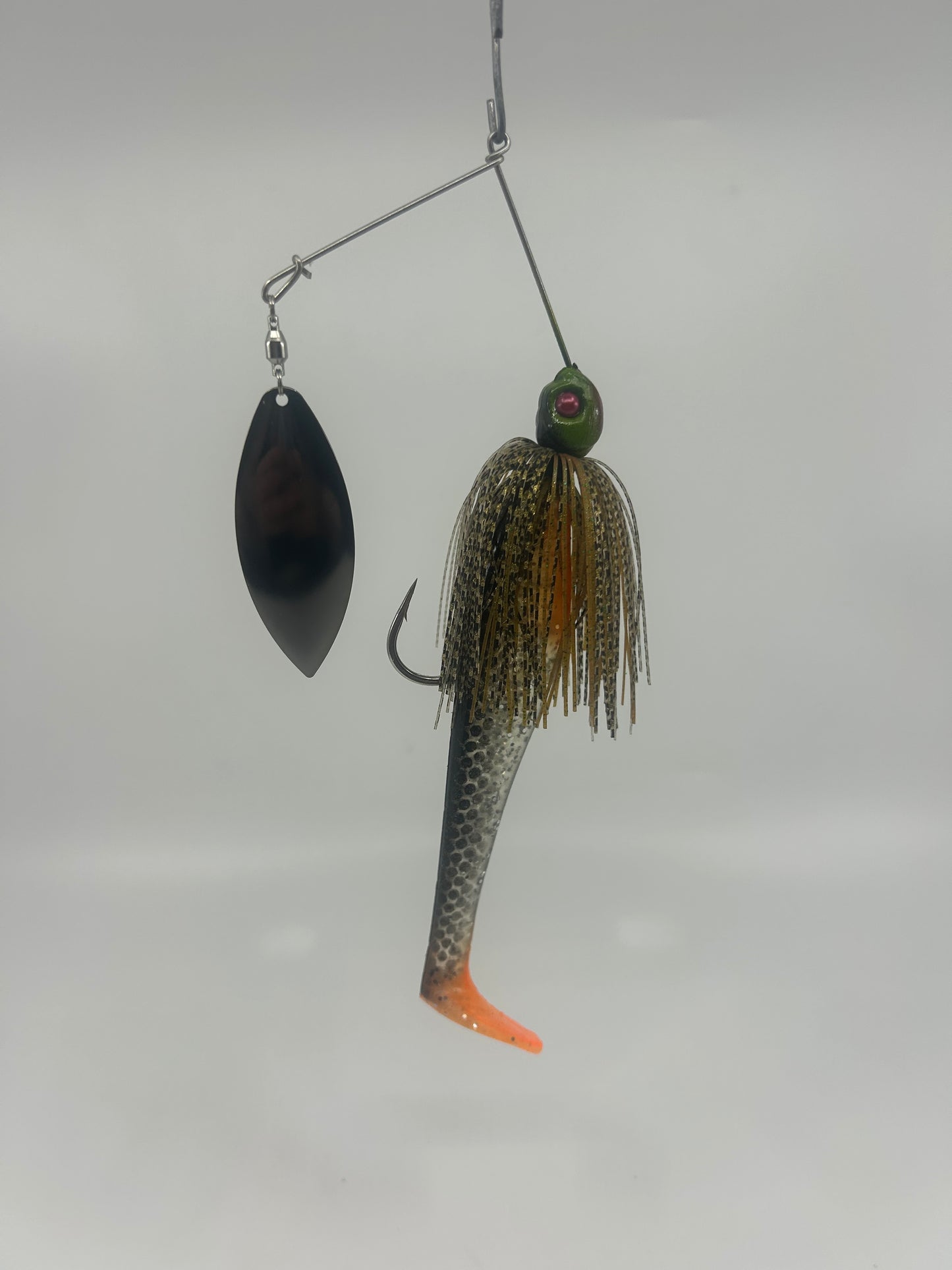 1 OZ Cod Bomber Size 5 Willow Blade Black Nickle