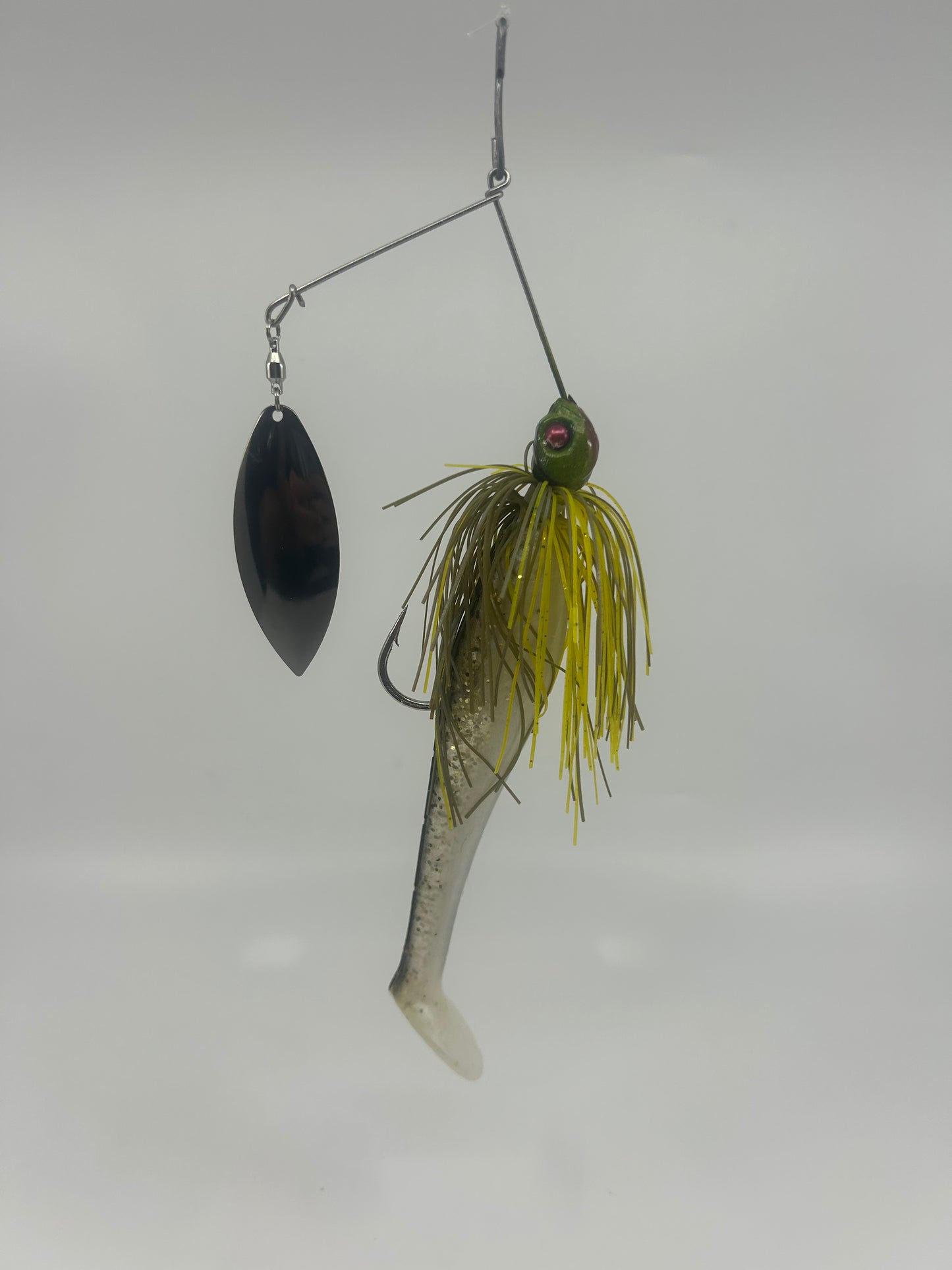 1 OZ Cod Bomber Size 5 Willow Blade Black Nickle