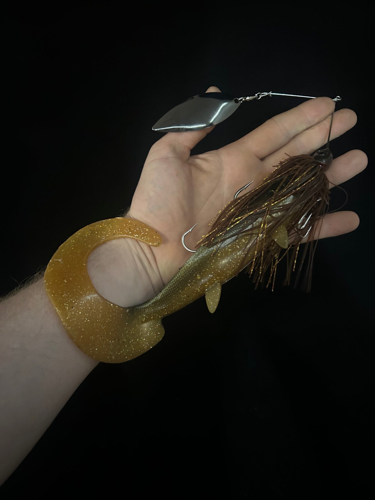 1 OZ Curly Grub Spinner Bait