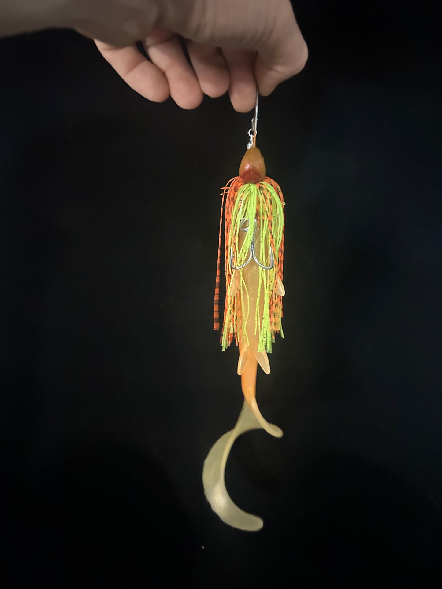 1 OZ Curly Grub Spinner Bait